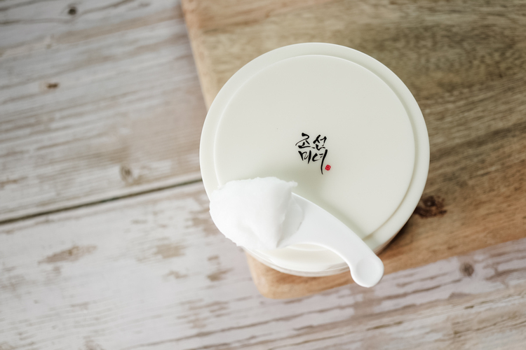 Getting your clean on with the affordable Beauty of Joseon Radiance Cleansing Balm